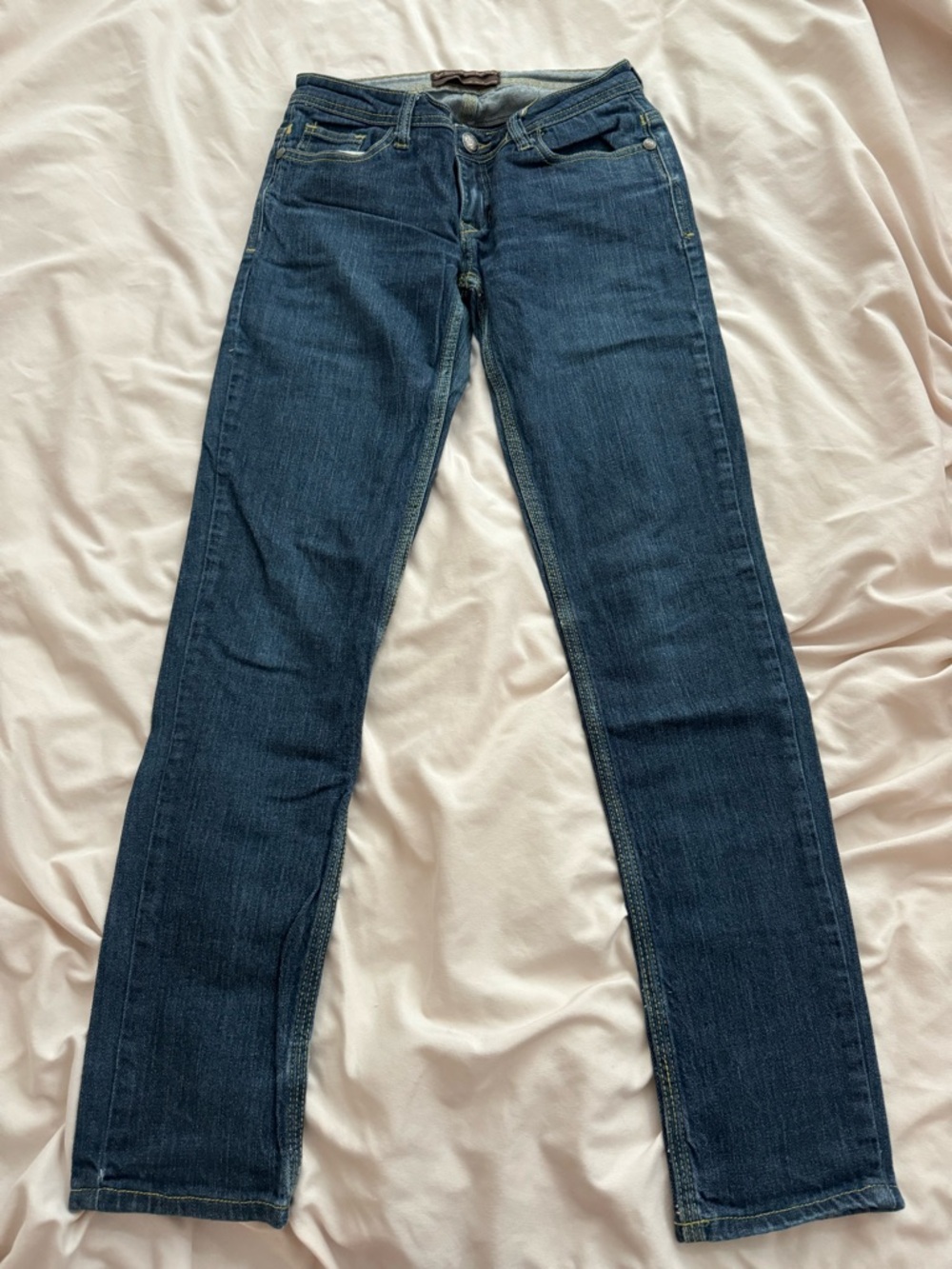 Classic Dark Blue Women’s Straight-Leg Jeans